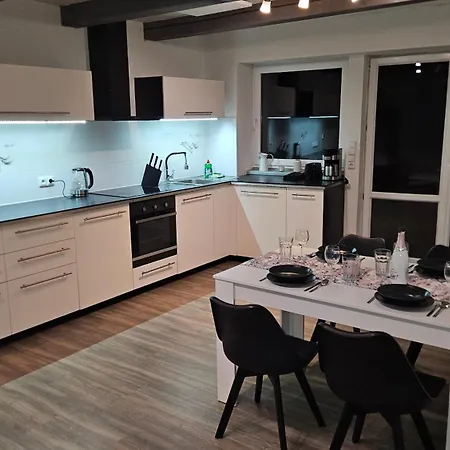 Brno In 20 Min House With Pergola & Free Parking Feriehus