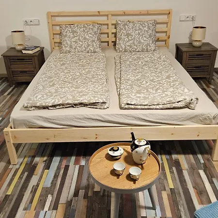 Brno In 20 Min House With Pergola & Free Parking Дом отдыха