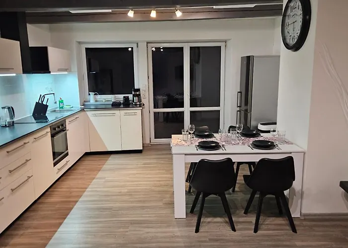 Brno In 20 Min House With Pergola & Free Parking *